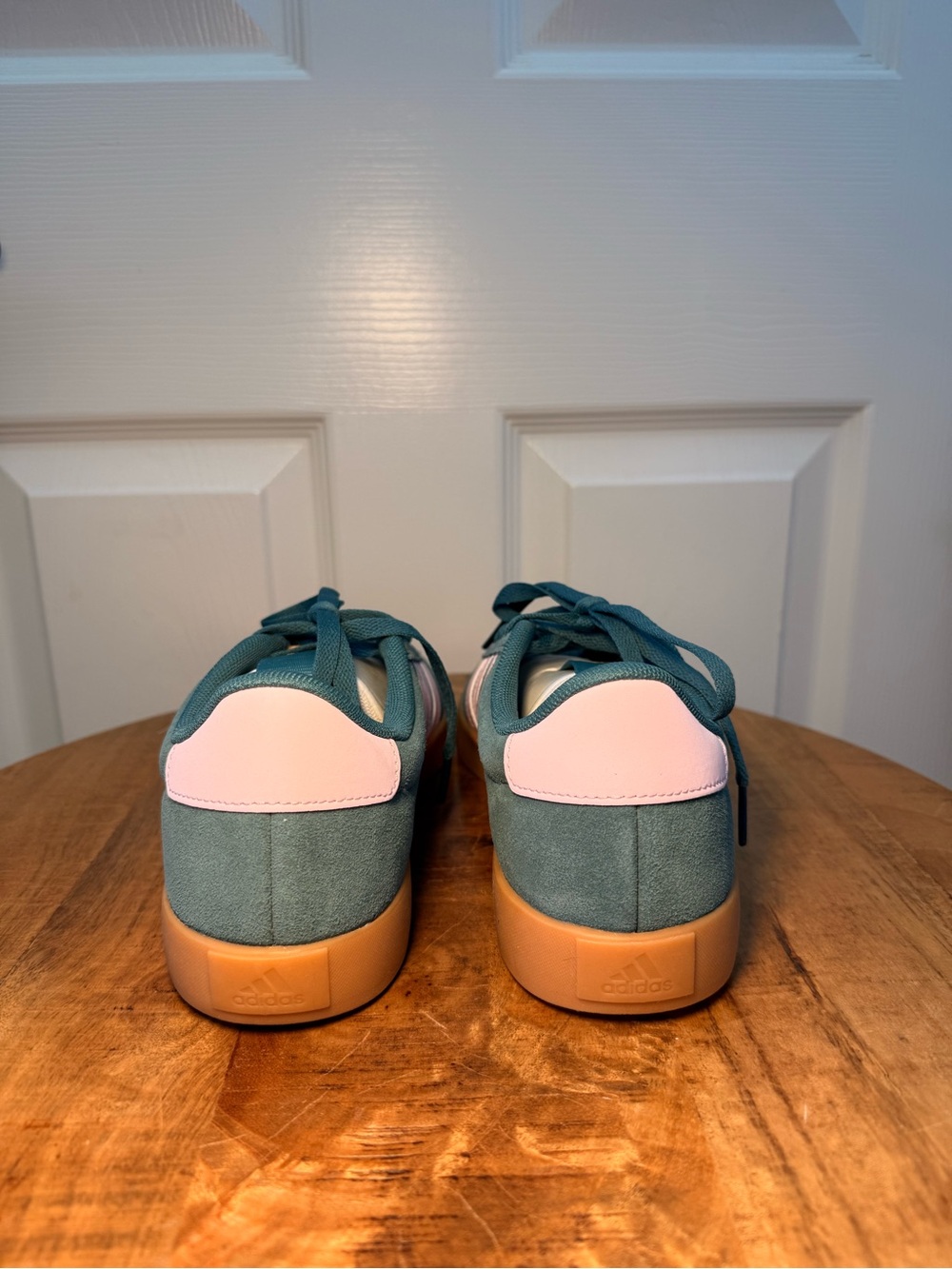 Adidas VL Court 3.0 Women’s Teal and Pink Sneakers NWT - Picture 2 of 6